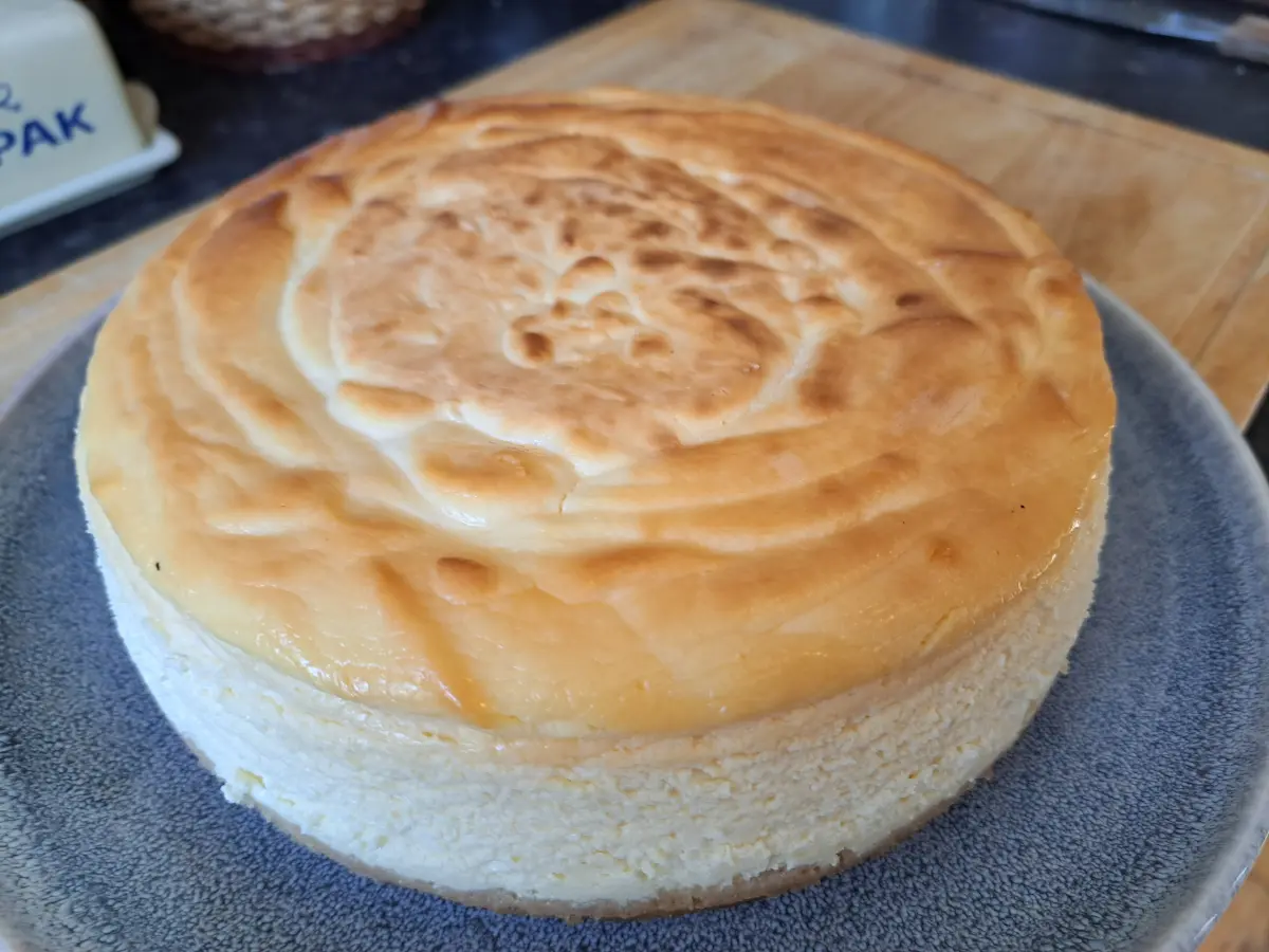 Classic Baked Cheesecake